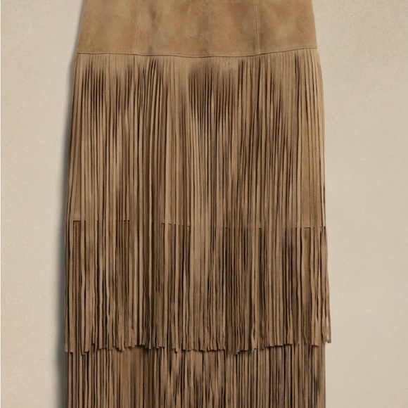 Banana Republic Women's Sevilla Suede Fringe Skirt Size 4 EUC - Picture 6 of 6